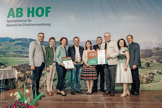 Der Firlingerhof aus Scharten wurde als Produzent des Jahres ausgezeichnet.