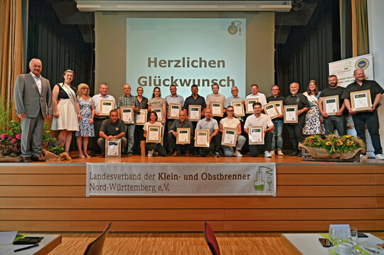 Prmierungsfeier Kleinbrenner Nord-Wrttemberg: Gruppenbild aller Kategoriensieger