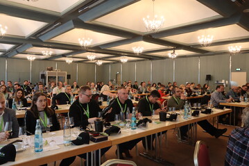 Saft- und Fruchtwein-Seminar der Firma Erbslh Geisenheim.