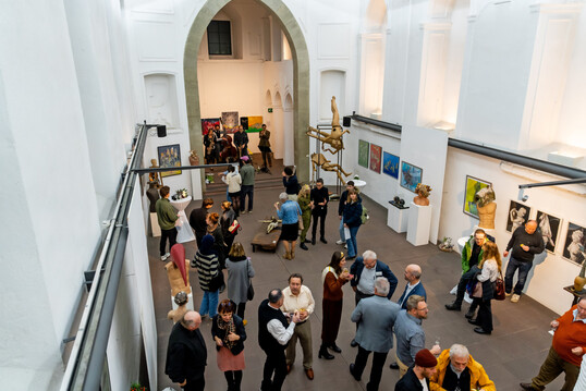 Ausstellung der Entwürfe für FRAU FLACH