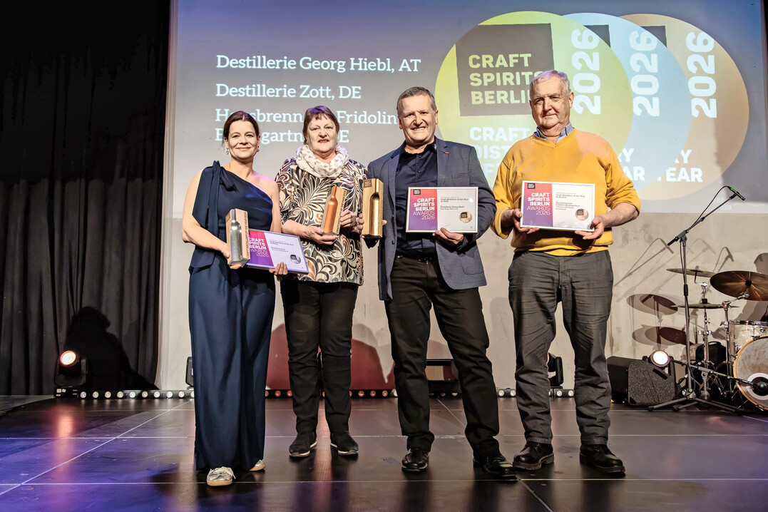 Craft Distillery of the Year 2026: Katharina Zott (Silber), Anneliese Baumgartner (Bronze), Georg Hiebl (Gold), Fridolin Baumgartner (Bronze).