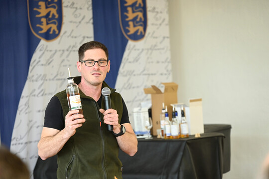 Immanuel Gruel vom Tecker Whisky stellte drei seiner Produkte vor.