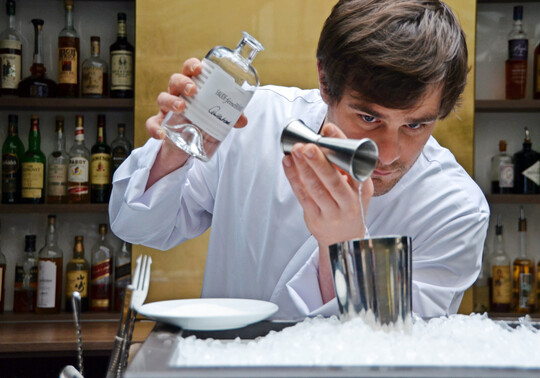 Nach wie vor im Trend: Cocktails – auch aus Obstbränden.