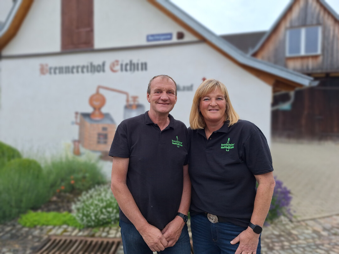 Manfred Eichin und Petra Bienger von der Brennerei Eichin.