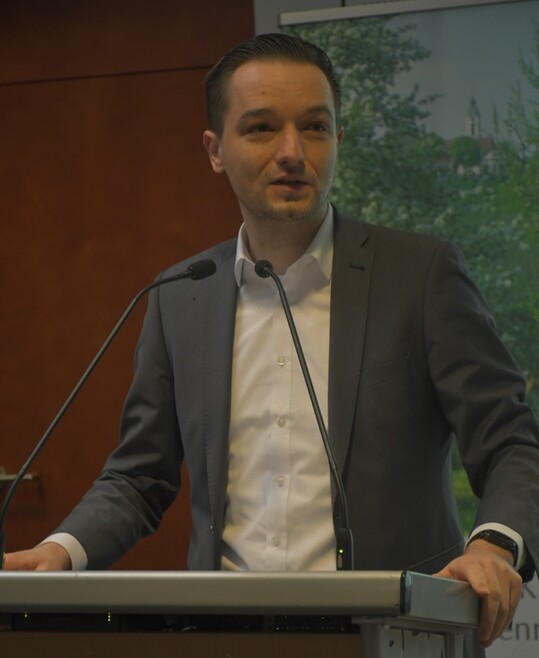 Benjamin Strasser, Parlamentarischer Staatssekretr im Bundesministerium fr Justiz, war der Hauptredner des Brennertages.