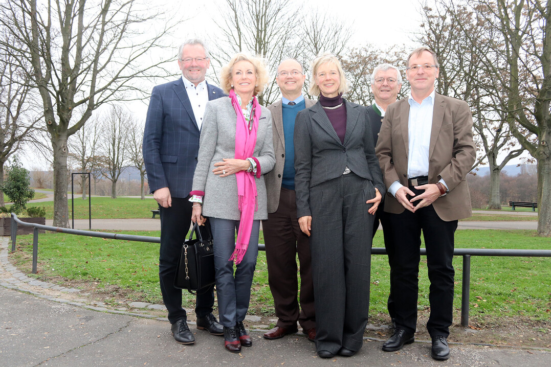 Der Vorstand der neu gegründeten Gesellschaft für die Geschichte des Branntweins (v. l. n. r.): Alois Gerig, Angelika Wiesgen-Pick, Werner Albrecht, Wiebke Künnemann, Franz Donauer, Martin Kieffer