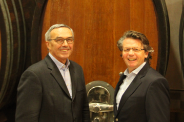 Der alte und der neue Direktor der Staatlichen Lehr- und Versuchsanstalt f�r Obst- und Weinbau (LVWO) Weinsberg im Holzfasskeller