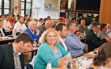 Vernderungen des globalen und regionalen Umfeldes fanden ihren Niederschlag in den zahlreichen Vortrgen auf der Jahrestagung der Vereinigung in Nrdlingen.