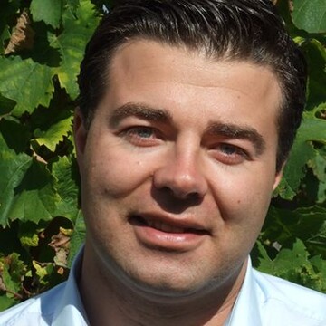 Prof. Dr. Dominik Durner