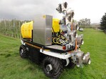 ELWOBOT, der autonom fahrende Obst- und Weinbauroboter mit modularer Energieversorgung und elektrischem Antrieb