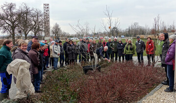 Seminare und Workshops mit theoretischen und praktischen Inhalten werden im Streuobstzentrum Schw�bisch Gm�nd vermittelt.